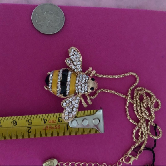 NWT Betsey Johnson Bee Necklace - Picture 7 of 9